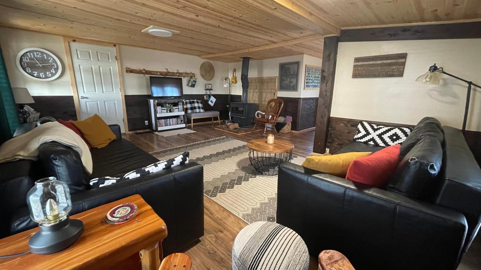 Butterfly Ridge Cabin - At The Top Of The Canyon Jasper 외부 사진
