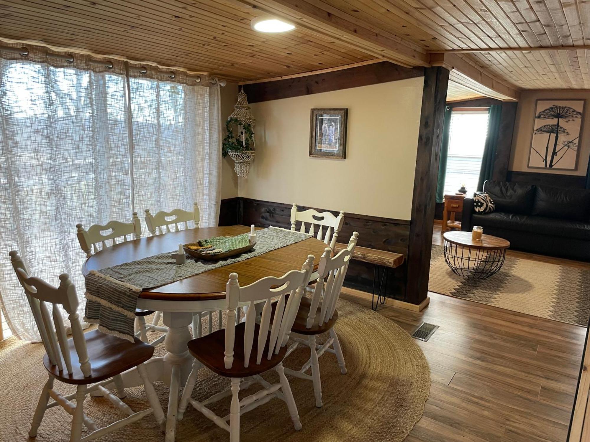 Butterfly Ridge Cabin - At The Top Of The Canyon Jasper 외부 사진