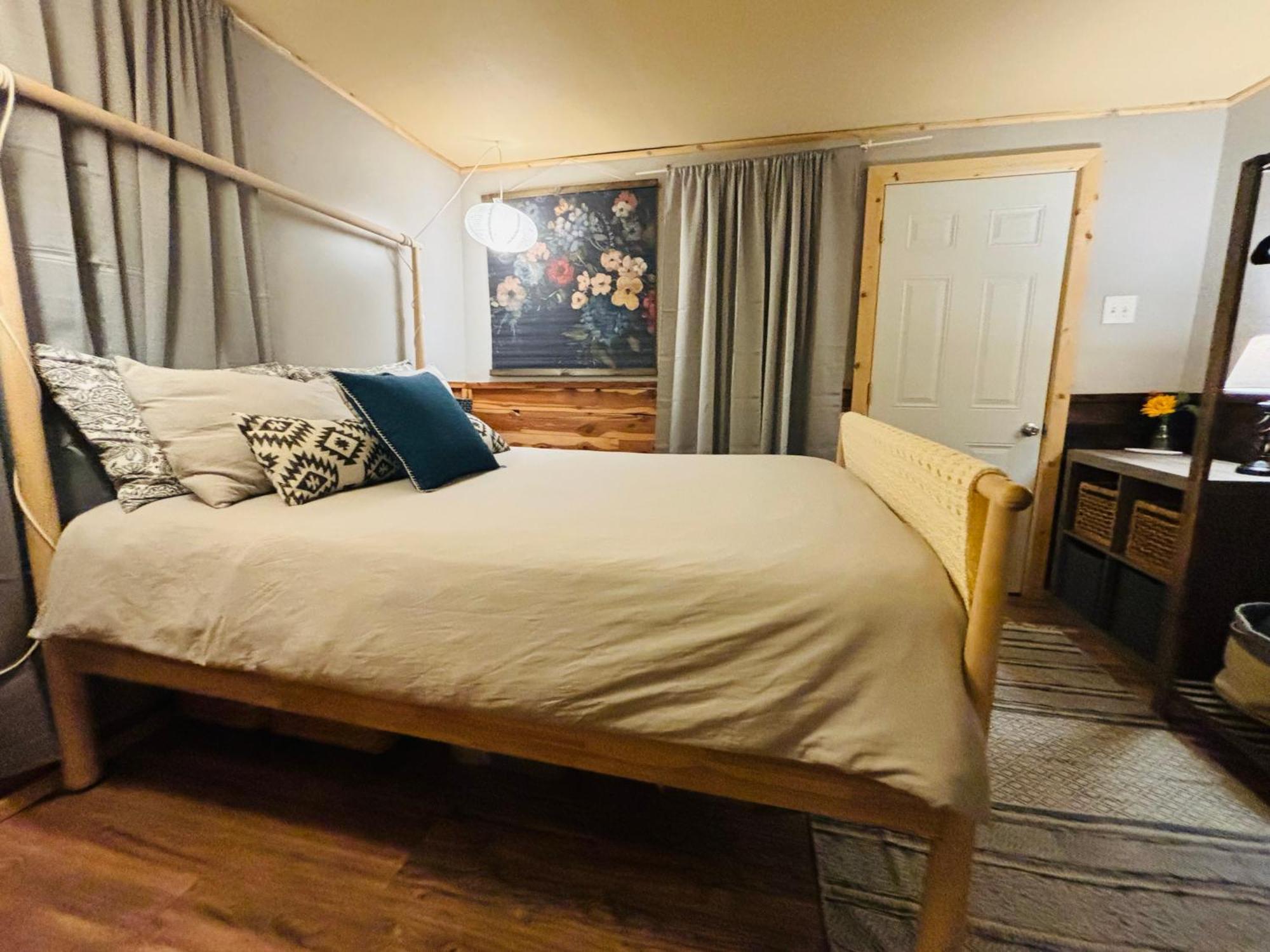 Butterfly Ridge Cabin - At The Top Of The Canyon Jasper 외부 사진